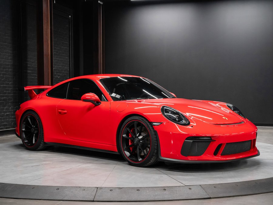 2018 Porsche 911 2018 Red