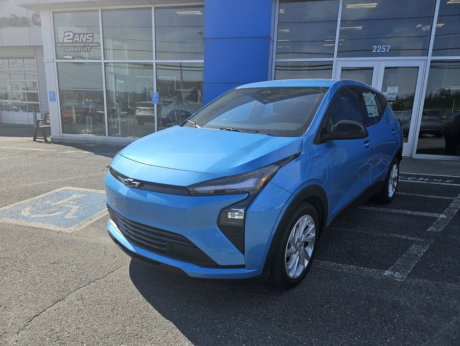 2027 Chevrolet Bolt 2027 Marina Blue Metallic
