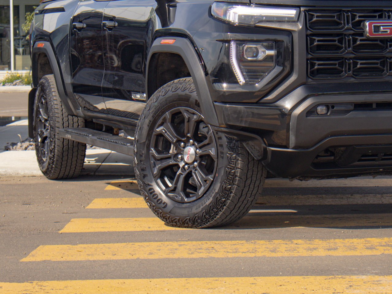 2024 GMC Canyon 4WD Crew Cab Elevation Black Sherwood Park - photo #5
