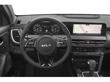 Kia Seltos EX