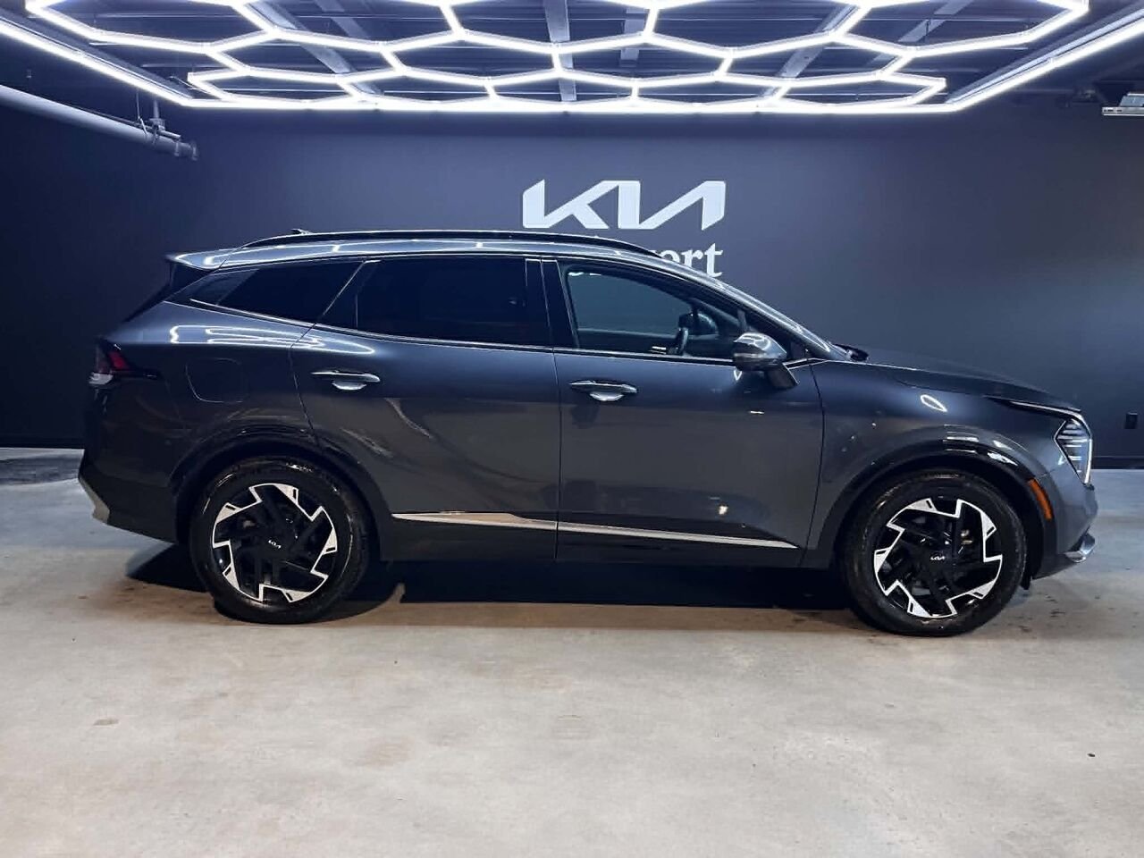 2023 Kia Sportage hybride rechargeable Grey Blainville - photo #1