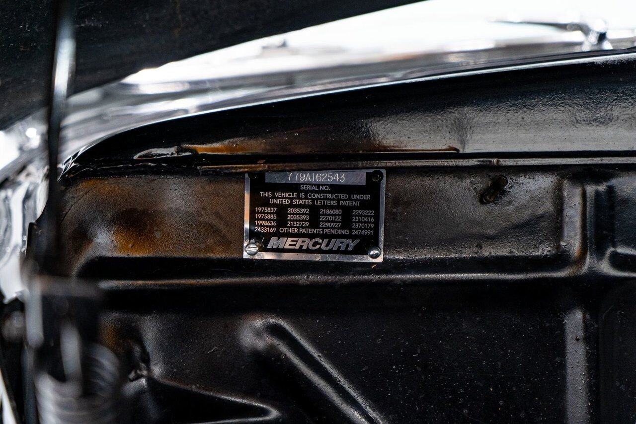 Mercury Eight **PRICE IN USD** 1947 Noir Montréal - photo #61