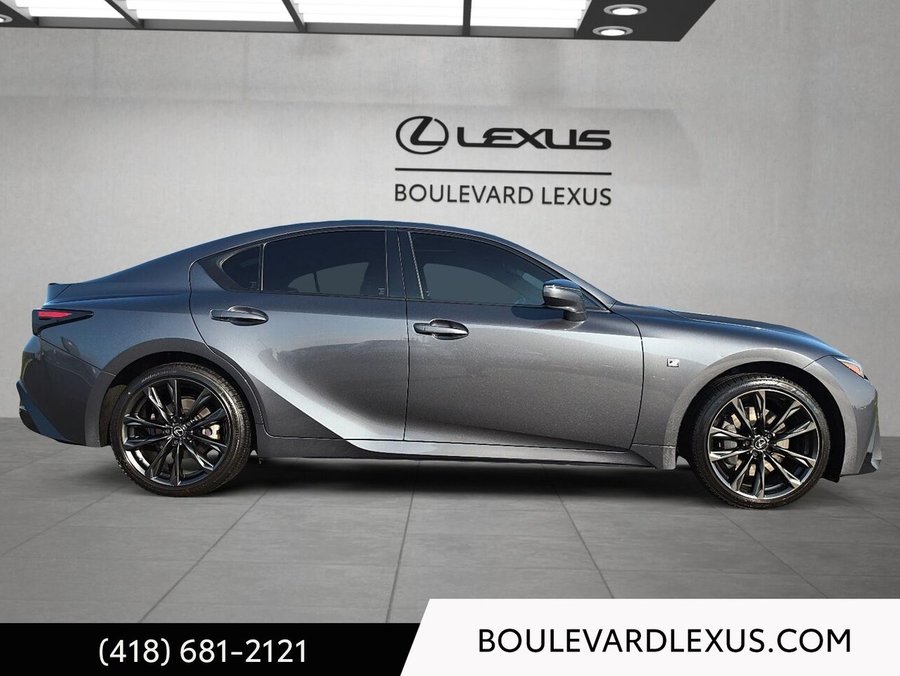 Lexus IS 2024 2024 Gris