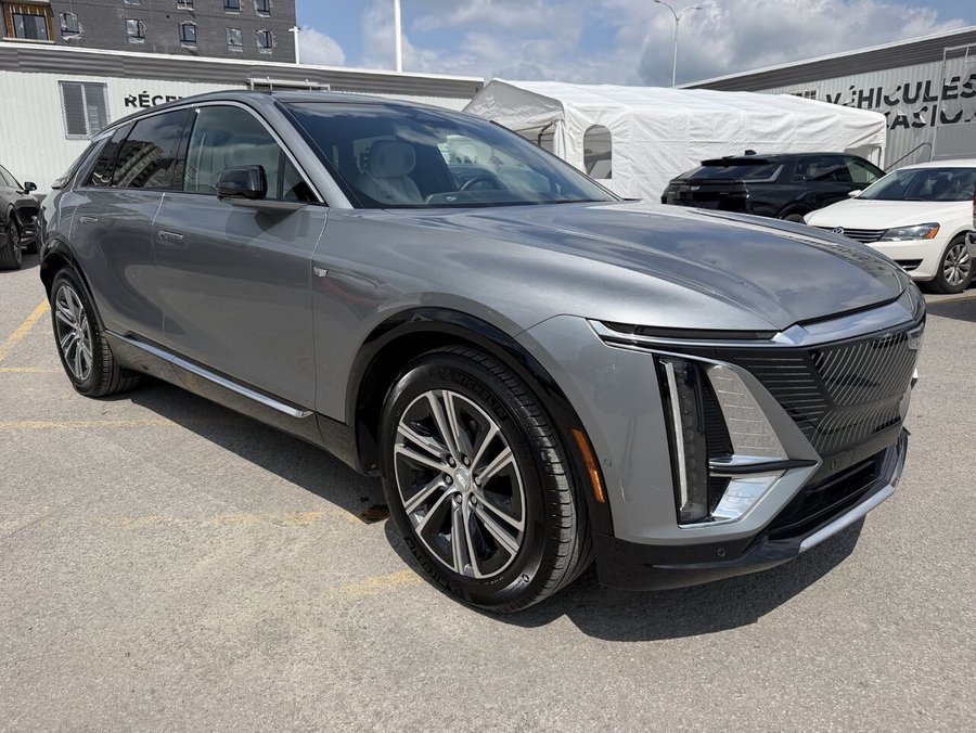 2024 Cadillac LYRIQ 2024 Silver