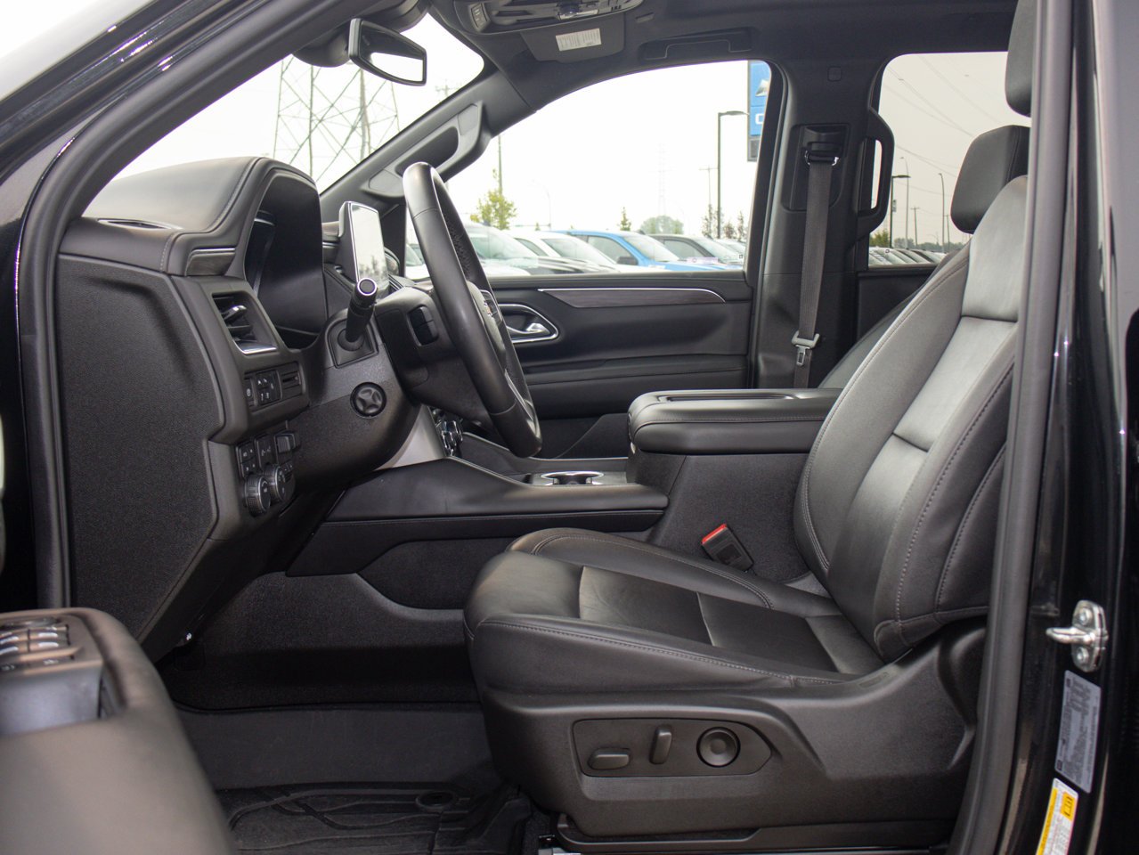 2023 Chevrolet Suburban 4WD 4dr LT Black Sherwood Park - photo #18