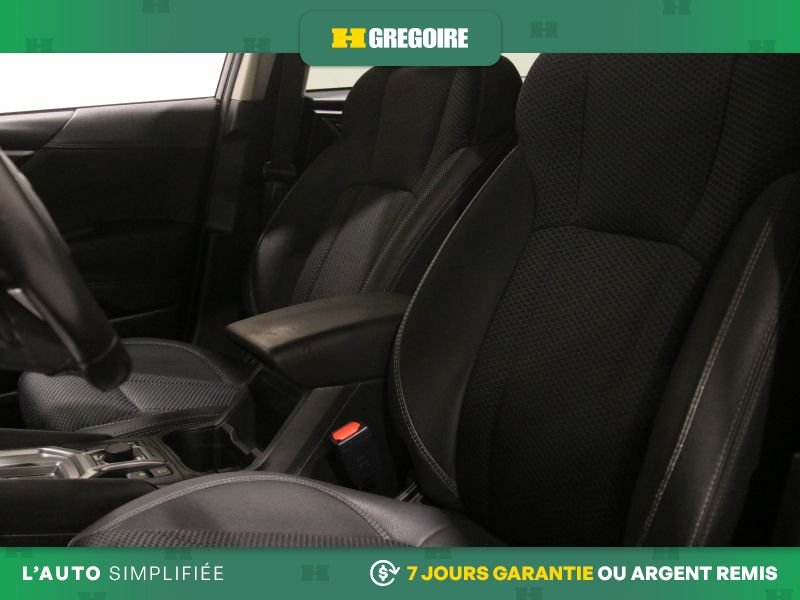 2020 Subaru Forester Black Saint-Eustache - photo #11