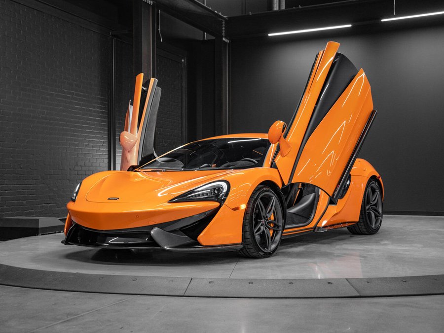 2018 McLaren 570S 2018 Orange