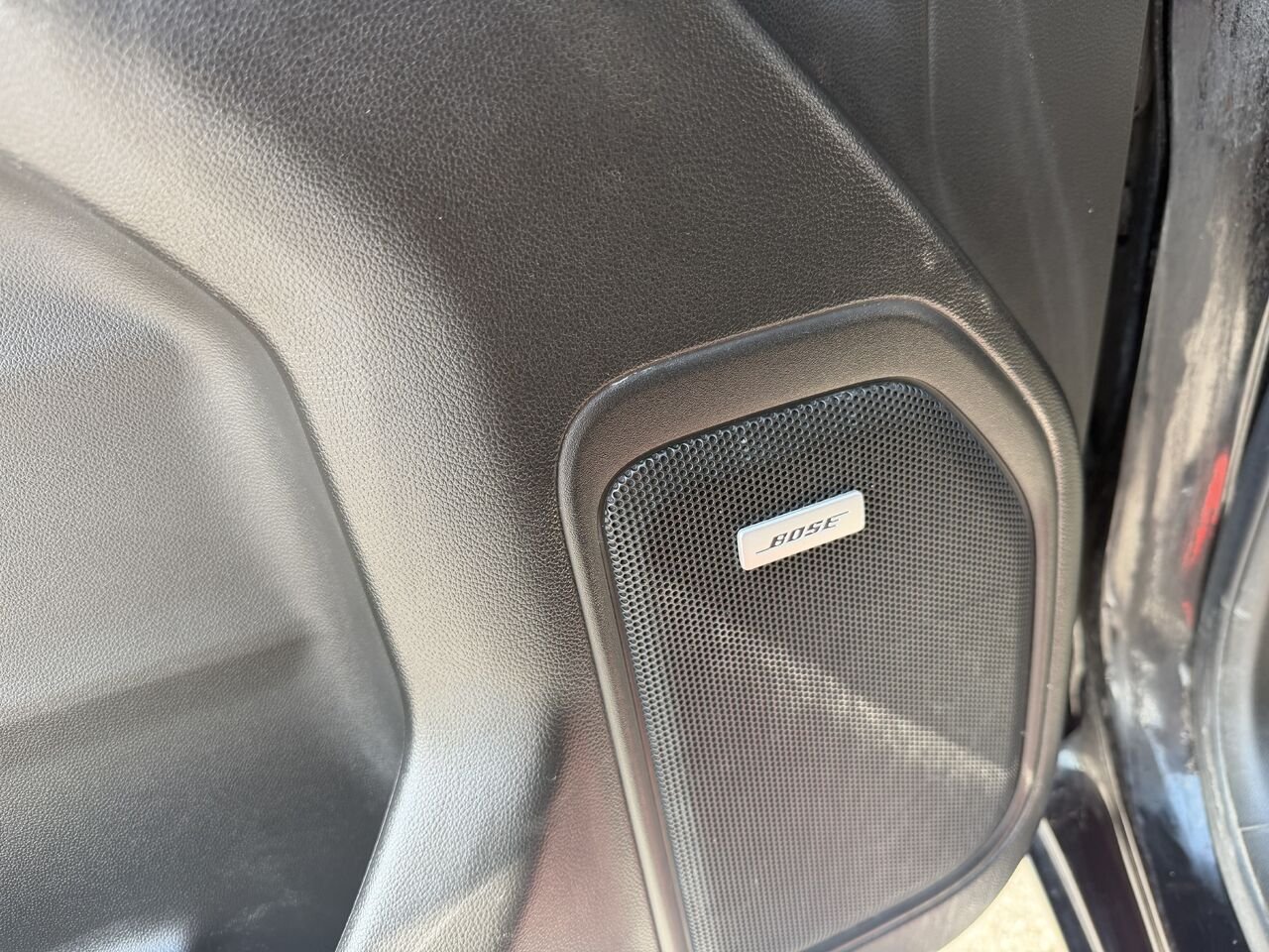 2021 CHEVROLET SILVERADO 1500 RST RST cabine multiplace 4RM 157 po Black Gatineau - photo #11