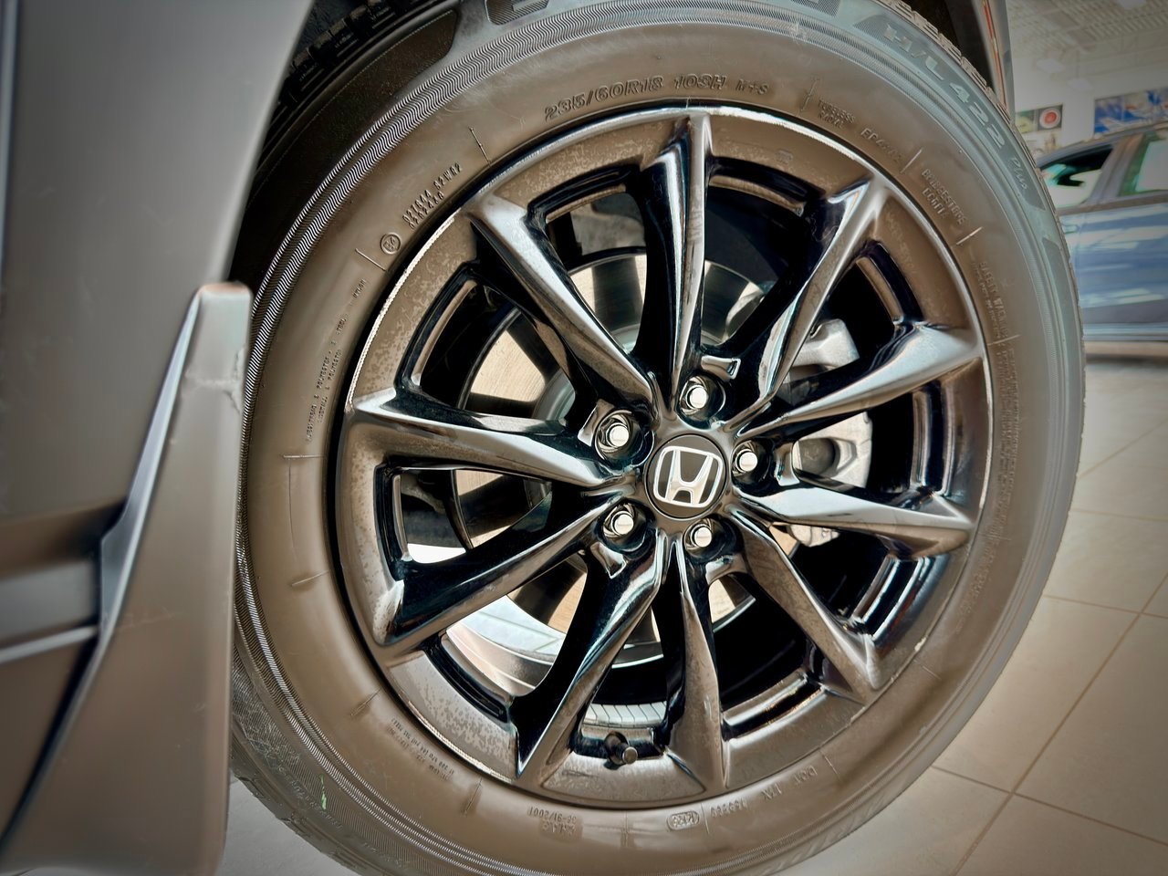 2026 Honda CR-V Hybrid Black Notre-Dame-des-Prairies - photo #13