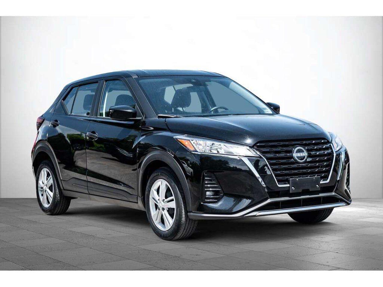 2025 Nissan Kicks