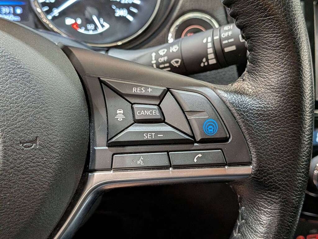2021 Nissan Qashqai FWD SV CVT White Val-David - photo #15