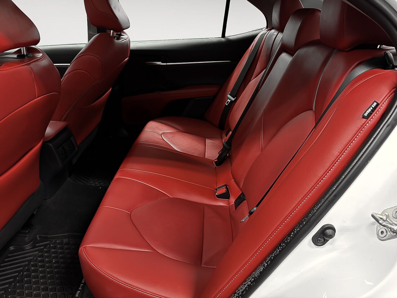 Toyota Camry XSE/TOIT PANORAMIQUE OUVRANT/SIÈGES CHAUFFANTS/AC BIZONE/ 2020 Blanc Sherbrooke - photo #10