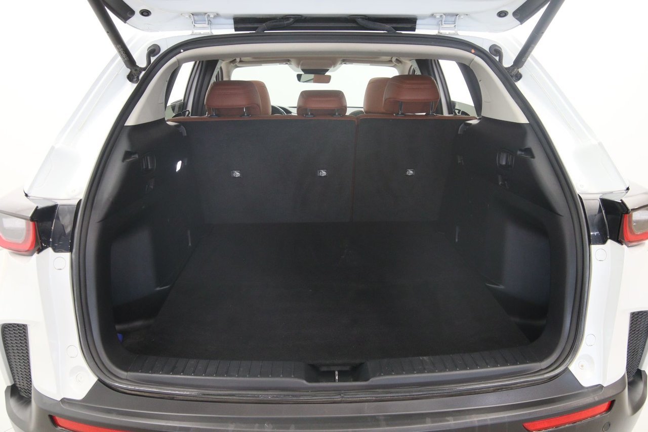 2023 Mazda CX-50 VIN 7MMVABDY3PN152477 White Chicoutimi - photo #17