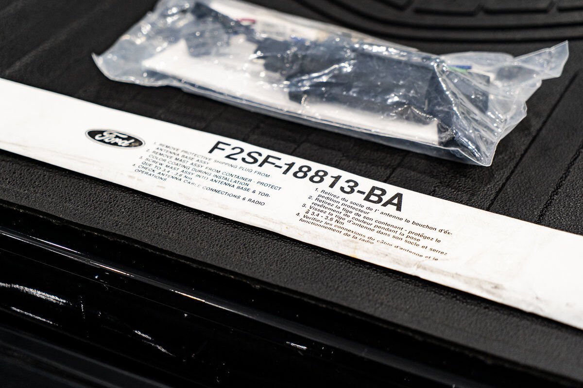 2000 Ford F-150 Harley Davidson Edition In Delivery Packaging Black Montreal - photo #38