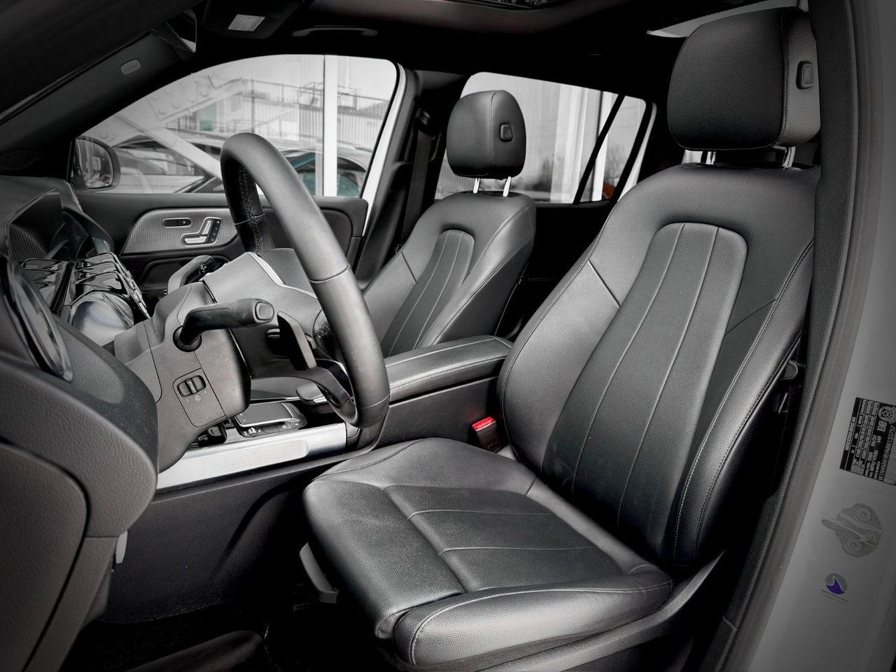 2021 Mercedes-Benz GLB White Notre-Dame-des-Prairies - photo #19