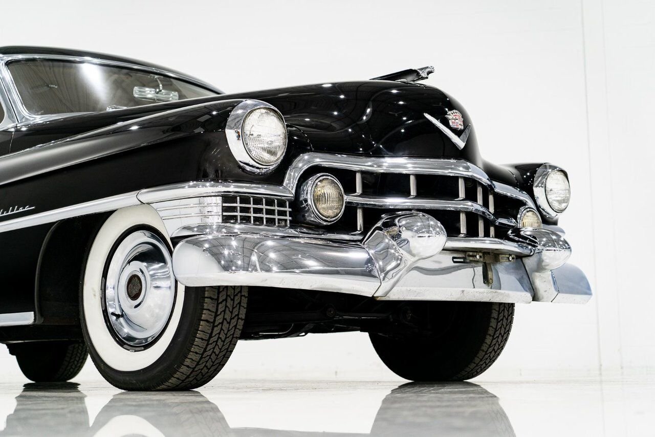 Cadillac Fleetwood Unrestored factory black paint **PRICE IN USD** 1951 Noir Montréal - photo #32