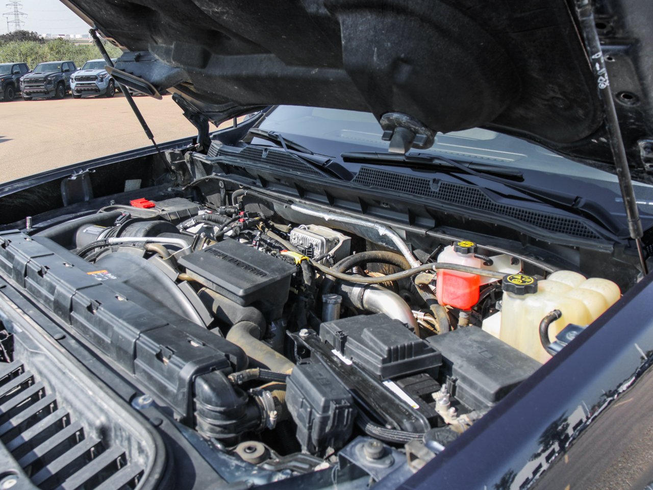 2022 Chevrolet Silverado 2500HD 4WD Crew Cab 159 LT Blue Sherwood Park - photo #12