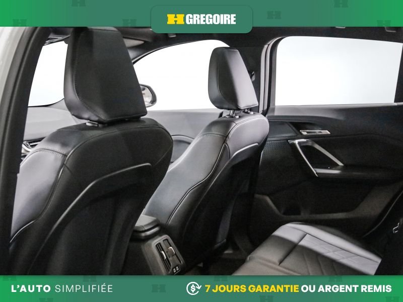 2025 BMW X2 White Saint-Eustache - photo #24