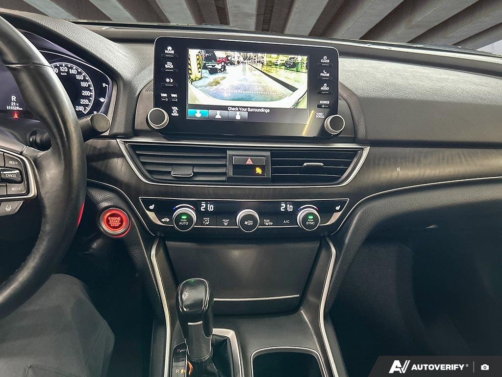 2019 Honda Accord Sedan 2600116B | EX-L White Edmonton - photo #18