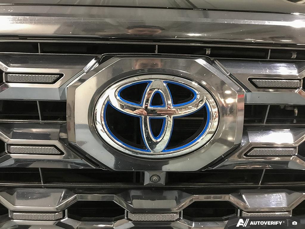 2024 Toyota Tundra 2600913A | Platinum Hybrid Midnight Black Metallic Edmonton - photo #8