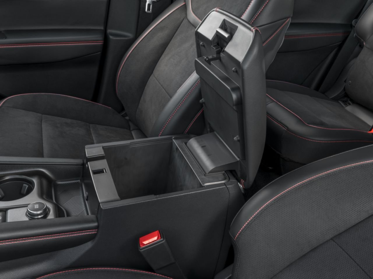 2026 Ford Explorer Carbonized Grey Metallic Châteauguay - photo #12