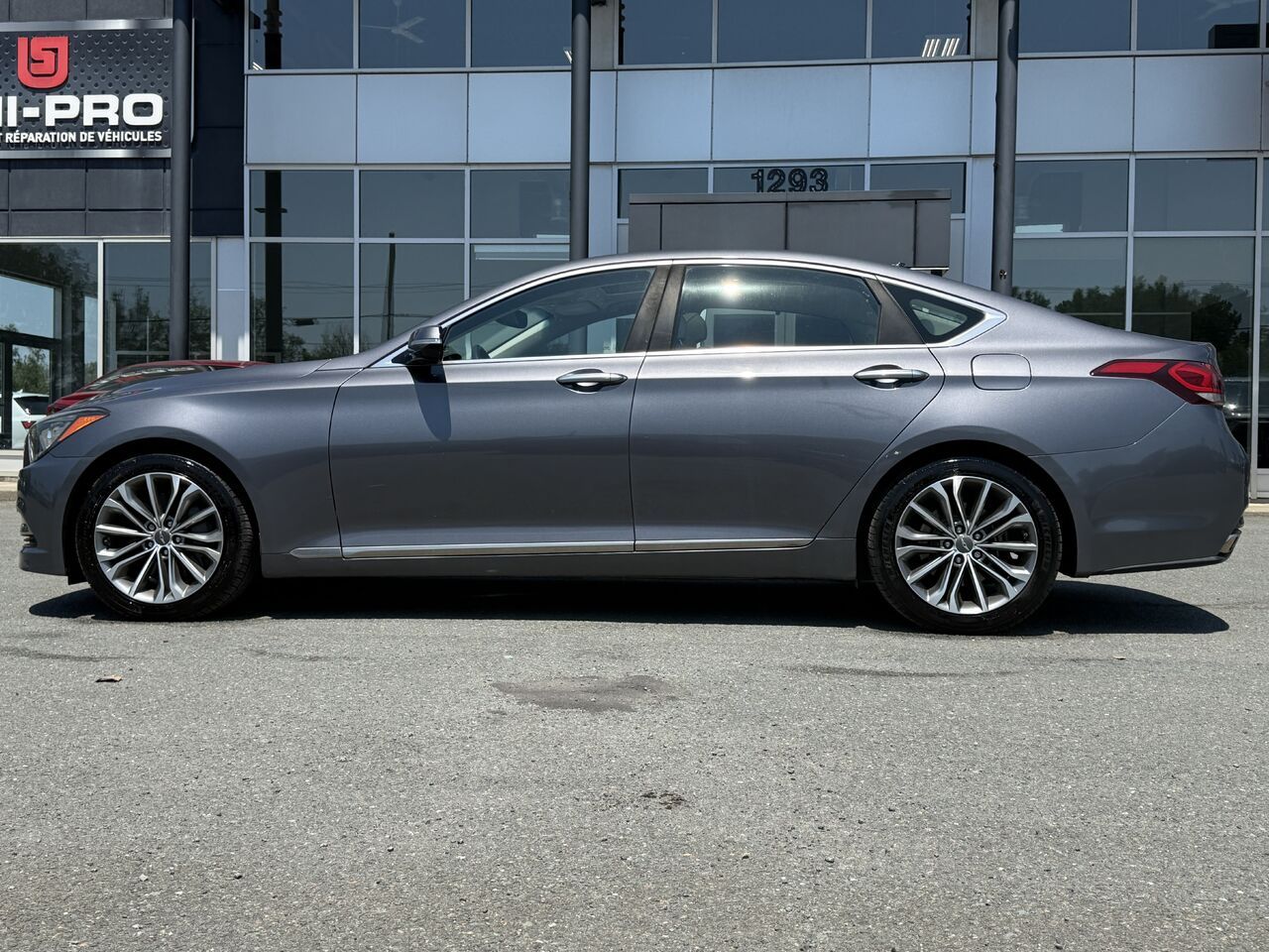 2016 Hyundai Genesis