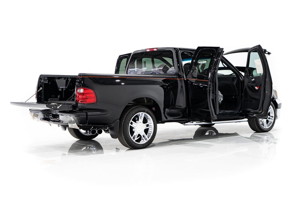 2000 Ford F-150 Harley Davidson Edition In Delivery Packaging Black Montreal - photo #81