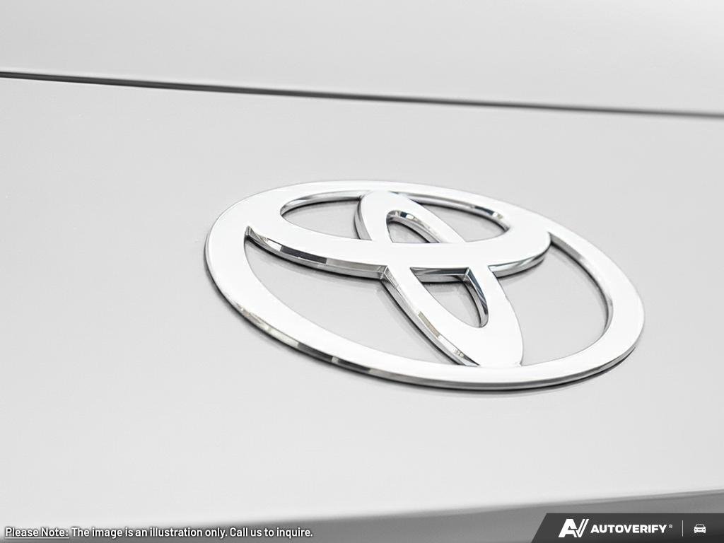 2026 Toyota Crown Signia 2602206 | Limited Oxygen White w/Black Roof Edmonton - photo #6