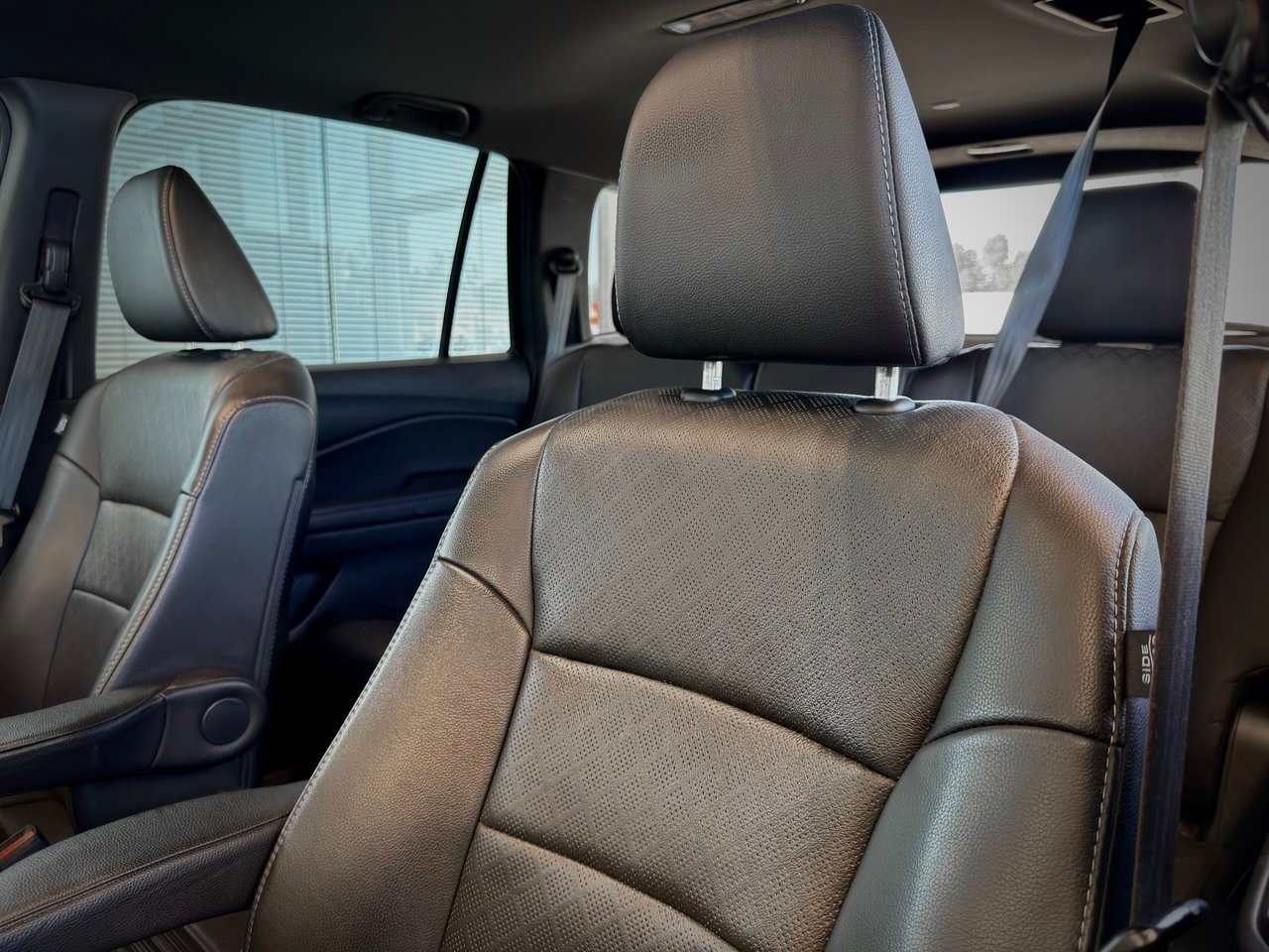 Honda Passport 2020 Noir Notre-Dame-des-Prairies - photo #18