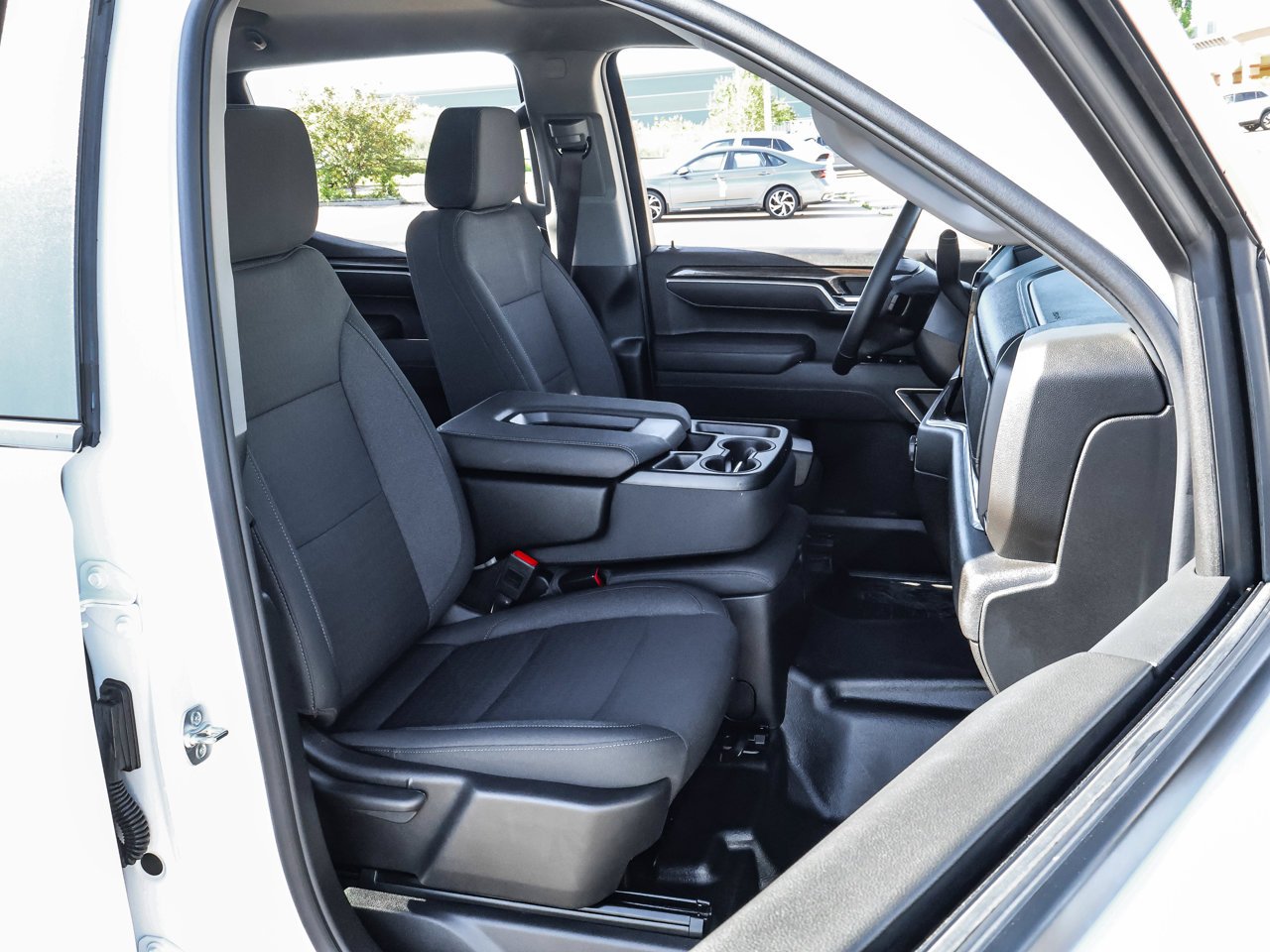 2025 Chevrolet Silverado 1500 4WD Crew Cab 147 LT White Sherwood Park - photo #14