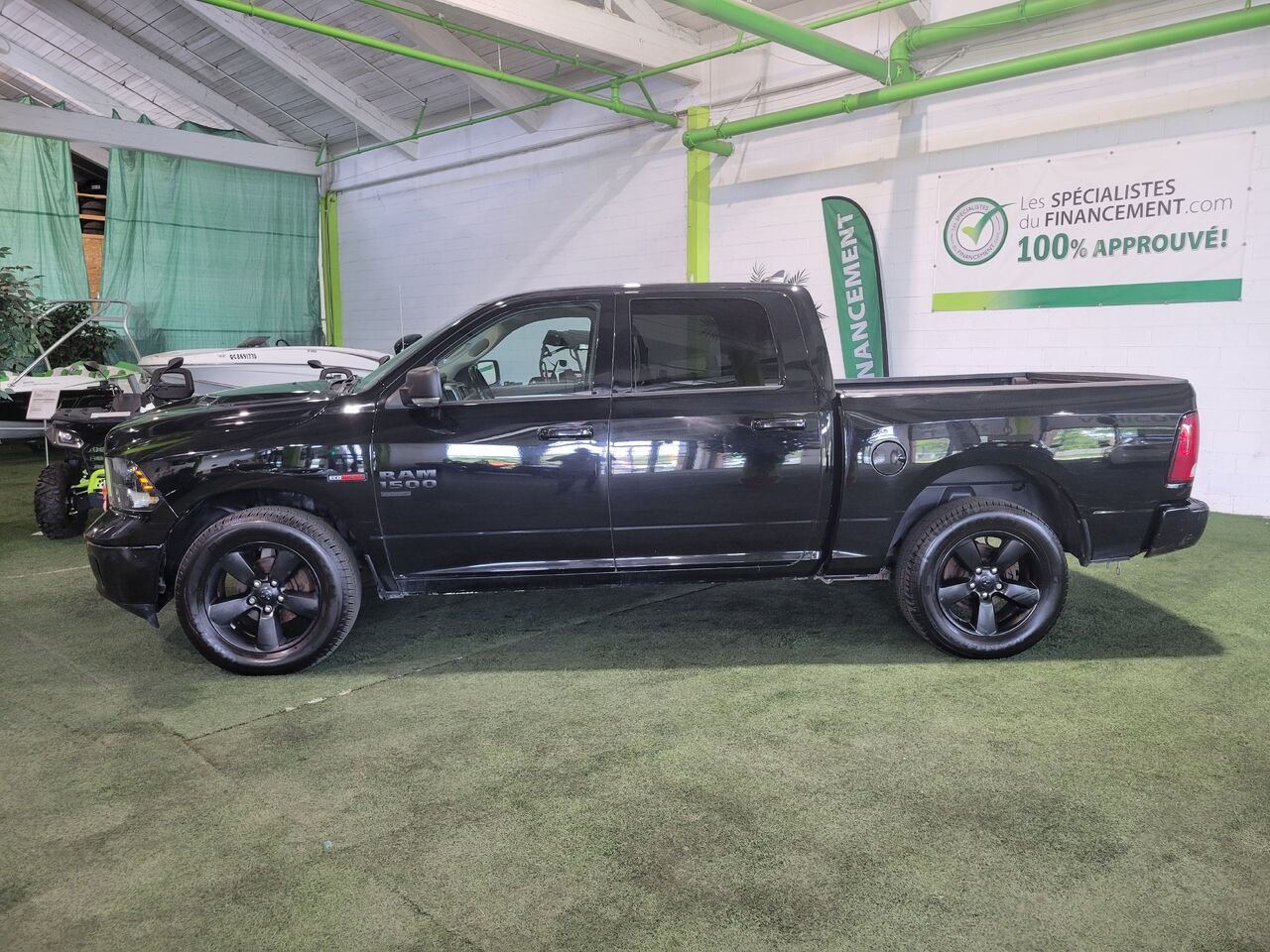 Ram 1500 Classic 2019 Noir Longueuil, - photo #2