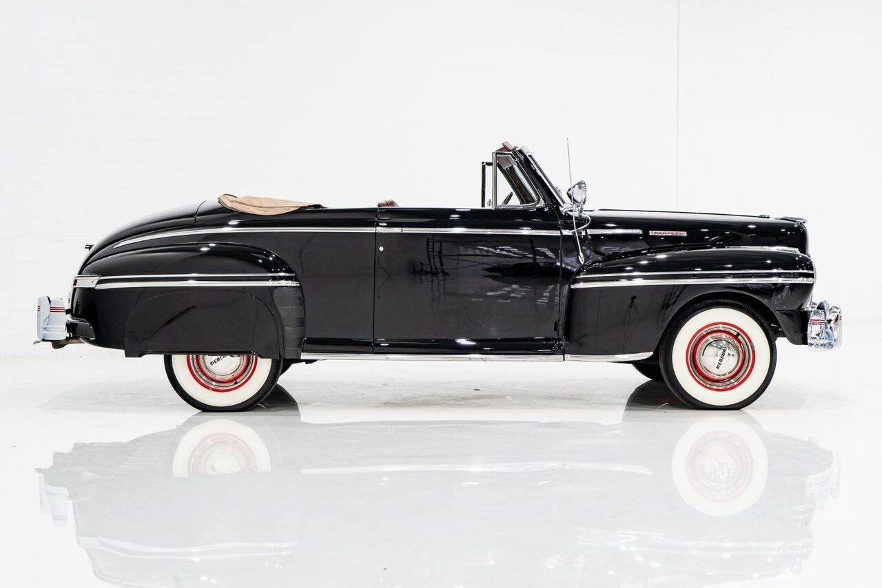 Mercury Eight **PRICE IN USD** 1947 Noir Montréal - photo #22
