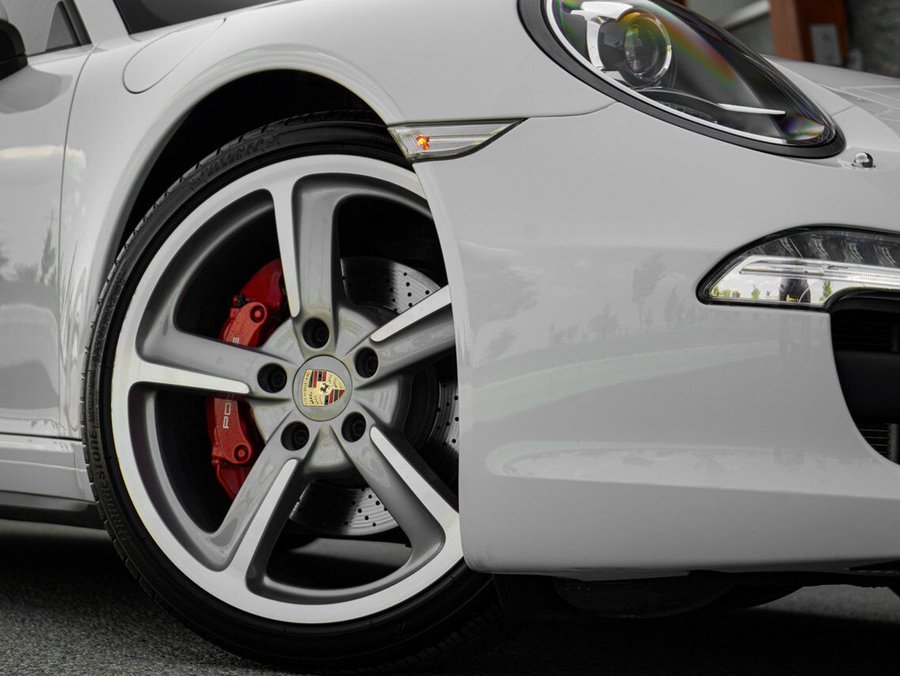 2013 Porsche 911 2013 White