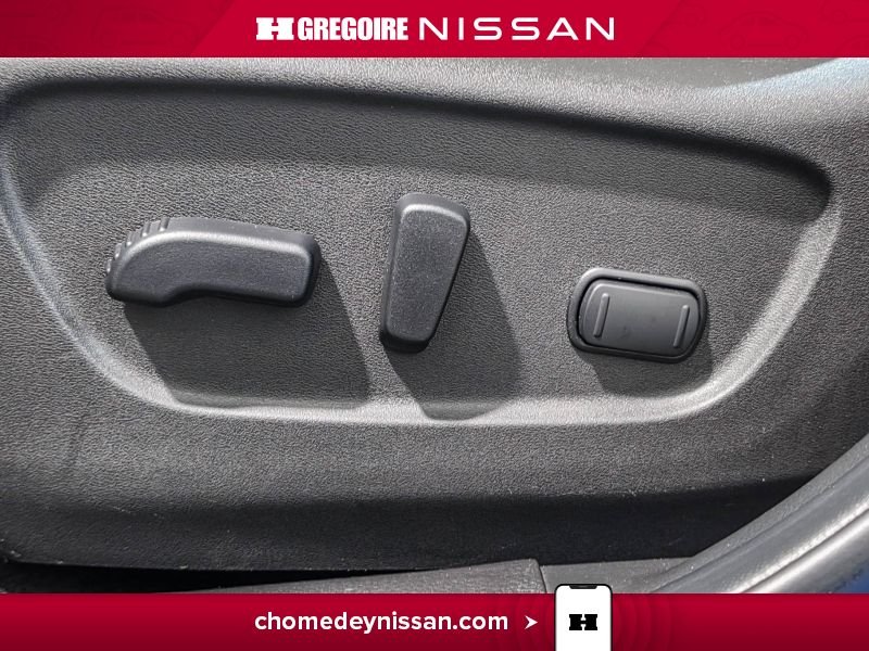 Nissan Qashqai CR7275 | SL * Cuir Beige * Mag * Caméra * Bas KM !! 2018 Bleu Laval - photo #16