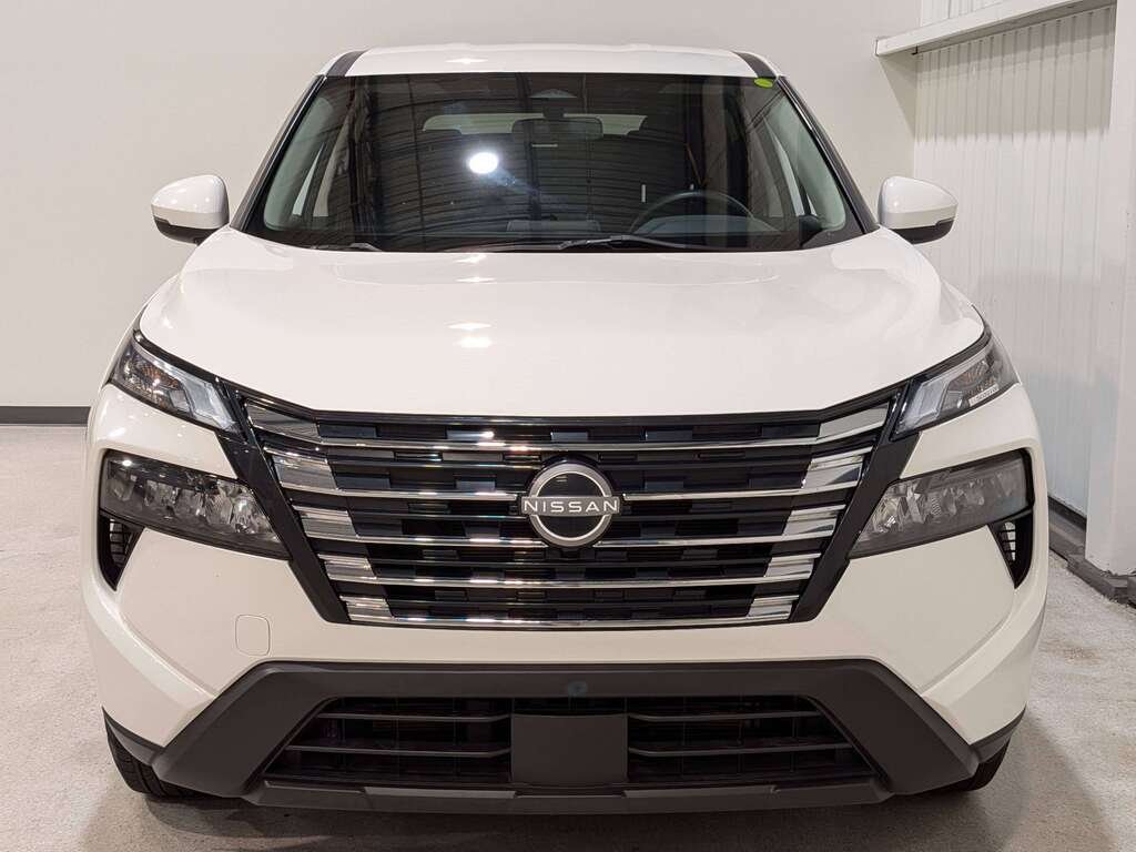 2024 Nissan Rogue AWD S White Val-David - photo #3