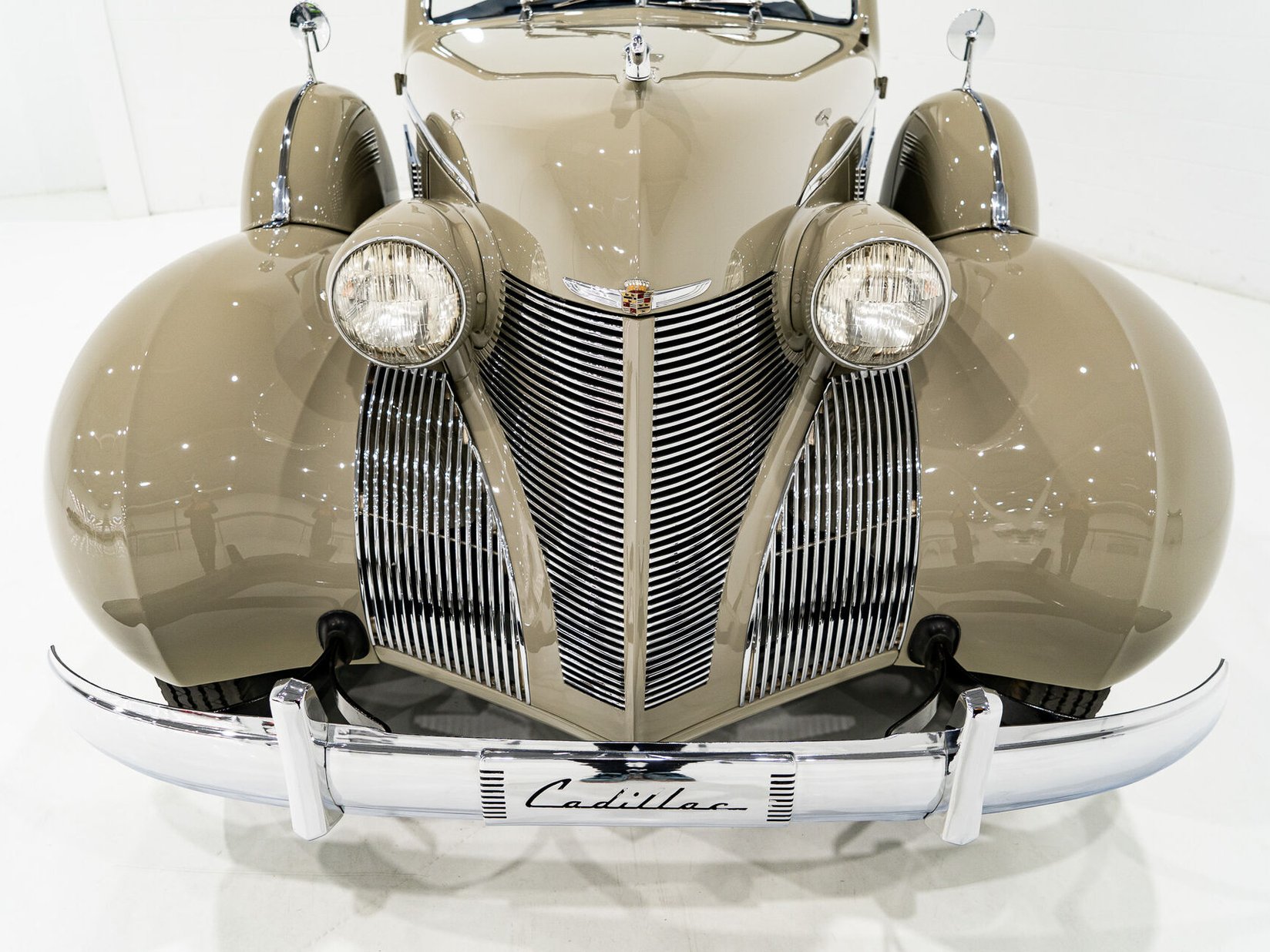 Cadillac Series 75 1 of 27 built. Former CCCA National first prize winner *PRICE IN USD* 1939 Brun Montréal - photo #27