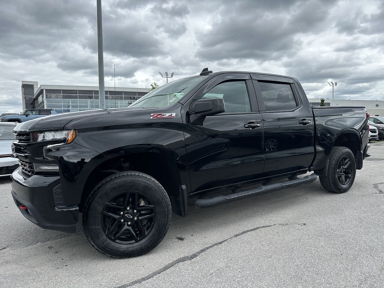 CHEVROLET SILVERADO LTD K1500 LT TR LT Trail Boss cabine multiplace 4RM 147 po 2022 Noir Ottawa & Gatineau - photo #17