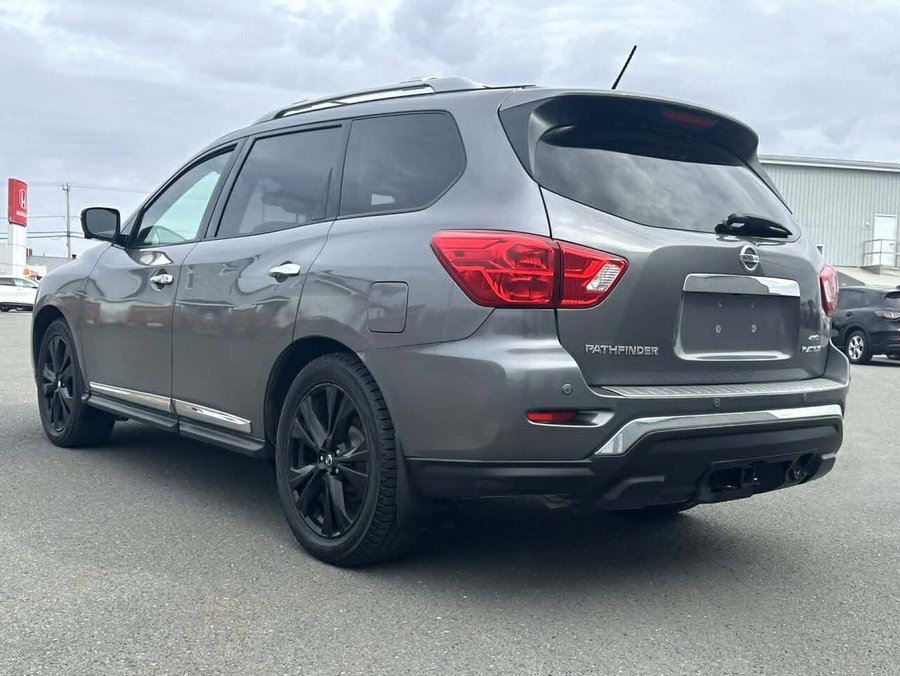 Nissan Pathfinder 2018 2018 Gris