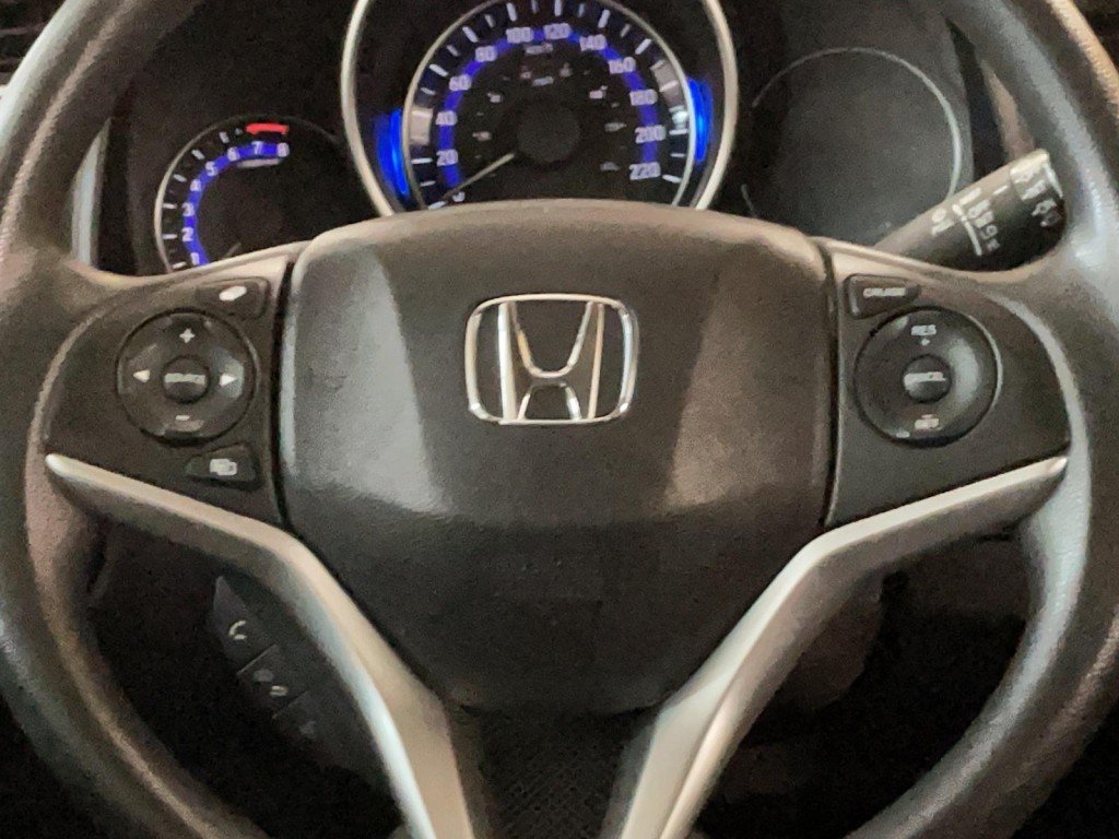 Honda FIT 2015 Noir Amos - photo #15