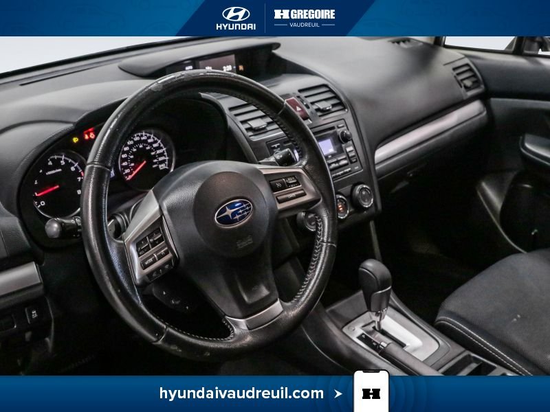 2014 Subaru XV Crosstrek Silver Blainville - photo #16