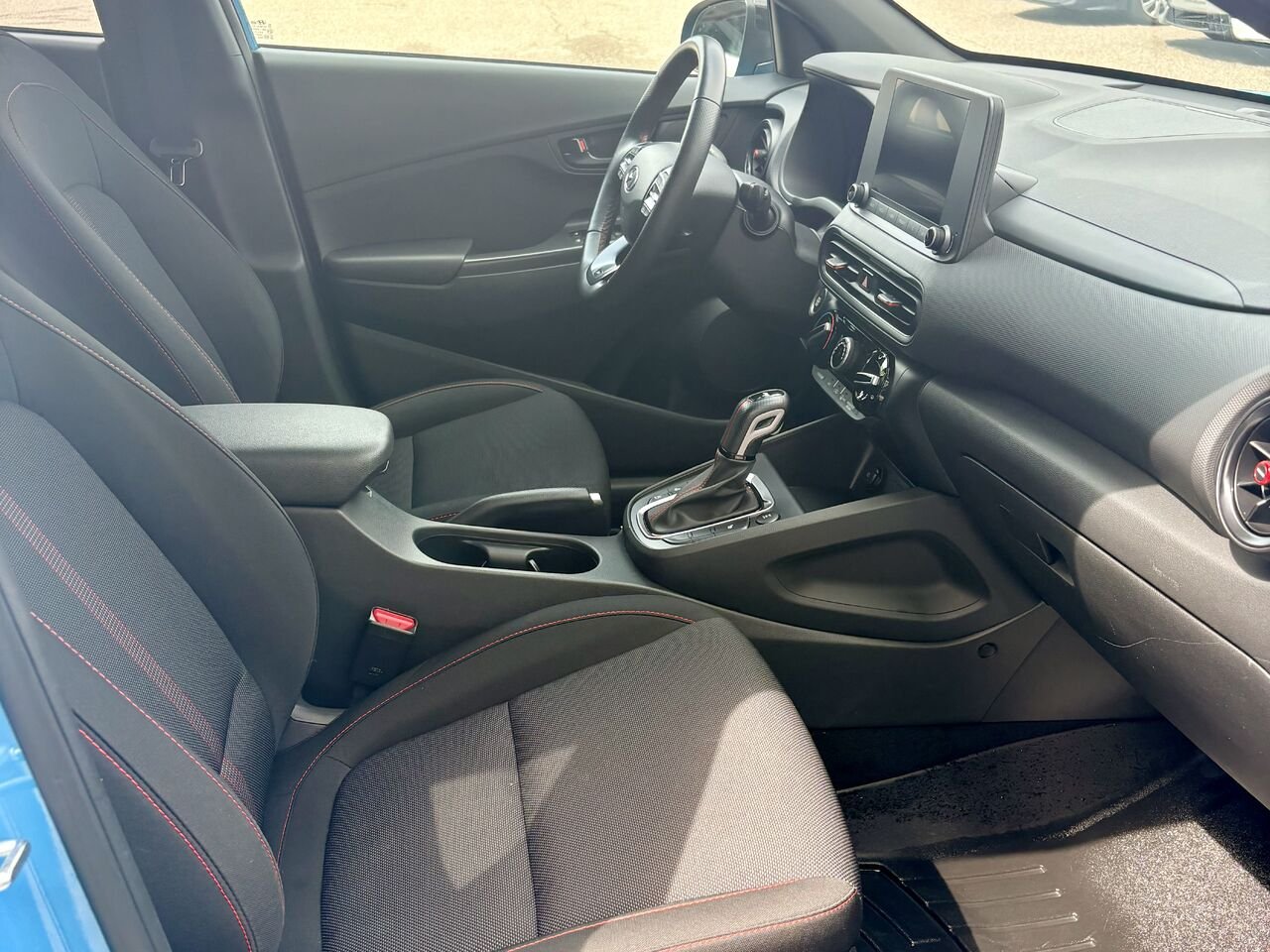 HYUNDAI KONA 2022 Bleu Mont-Laurier - photo #13