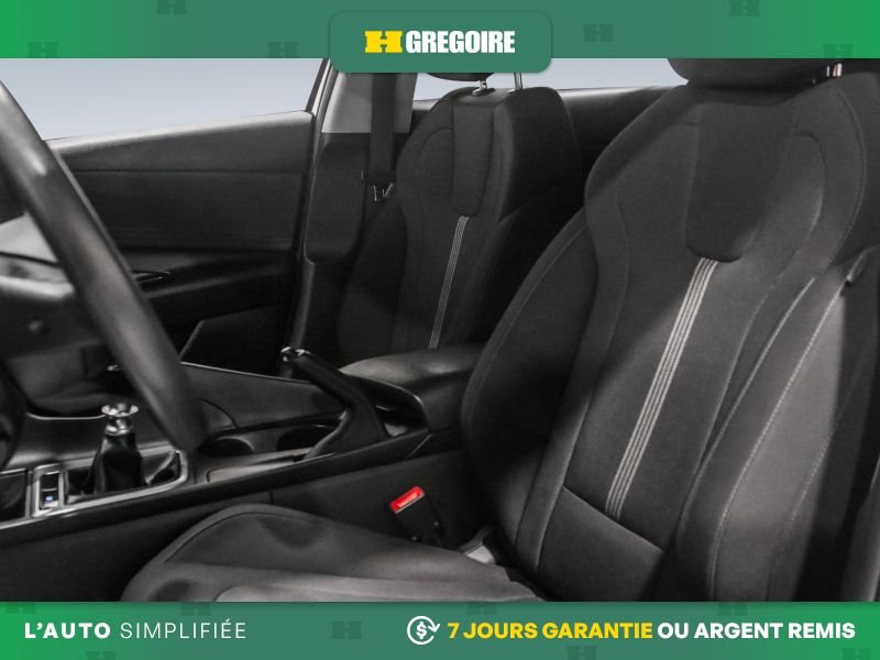 Hyundai Elantra 2022 Blanc Saint-Eustache - photo #13
