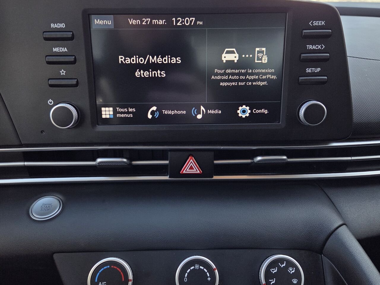 2024 Hyundai Elantra White Mont-Laurier - photo #15