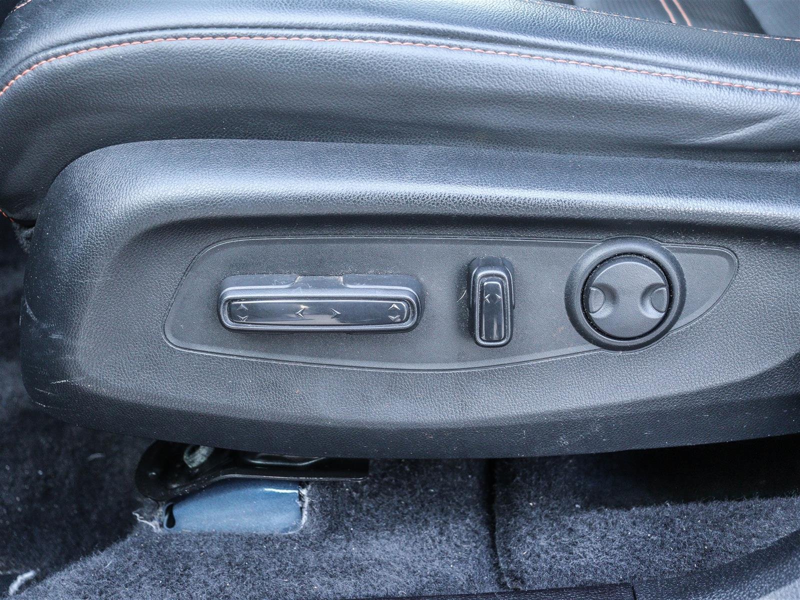 2023 Honda CR-V Hybrid Touring Ottawa & Gatineau - photo #6
