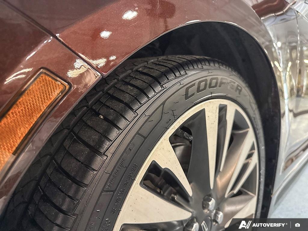 2019 Lincoln MKZ 2601939A | Reserve Red Edmonton - photo #6