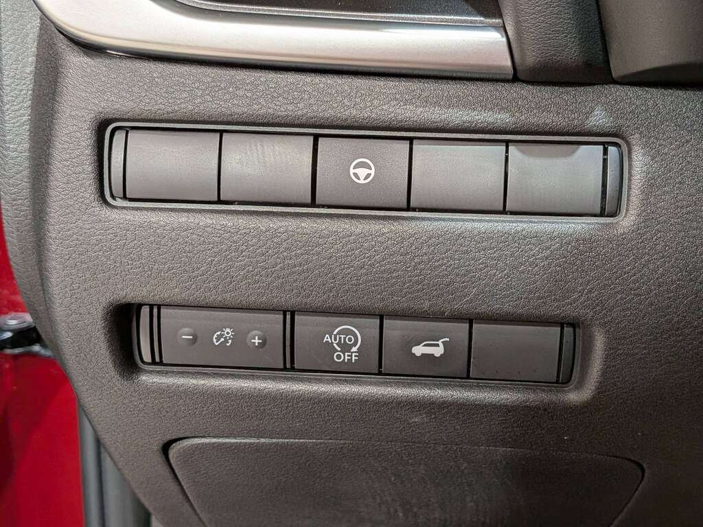 2024 Nissan Rogue AWD SV Moonroof Red Val-David - photo #32
