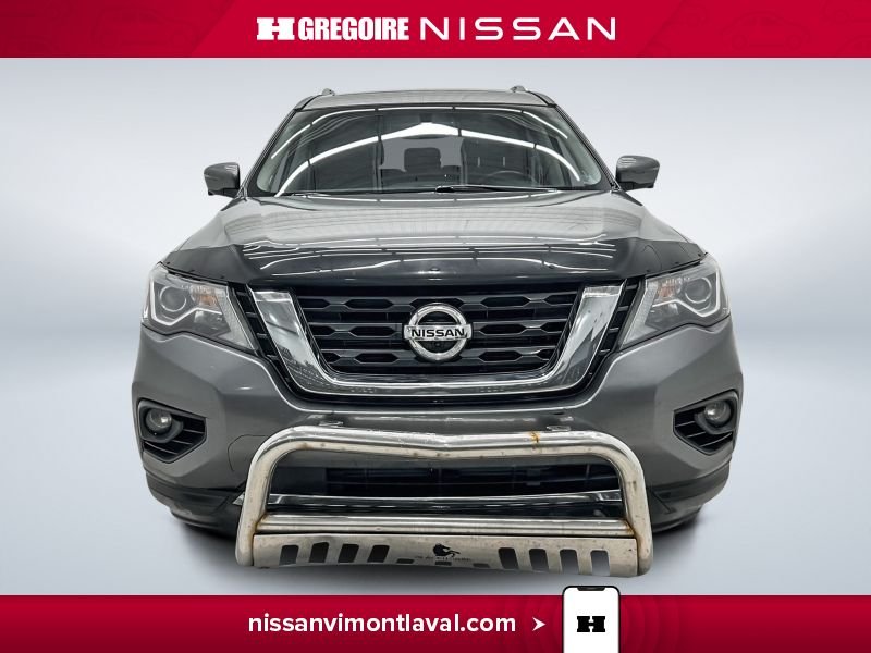 2017 Nissan Pathfinder 2017 Grey