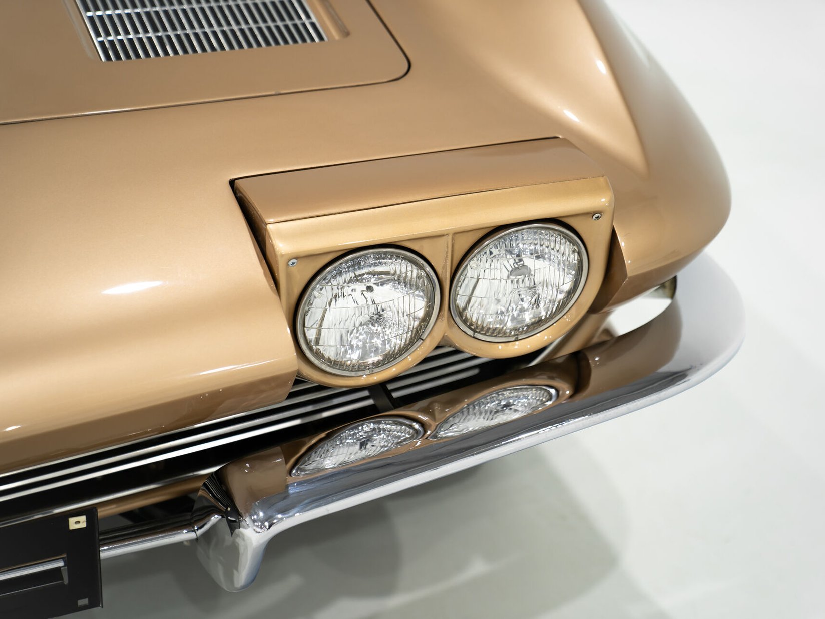 Chevrolet Corvette Fuel Injection Moteur Matching 327 à injection développant 360 chevaux | PRICE IN USD 1963 Beige Montréal - photo #88
