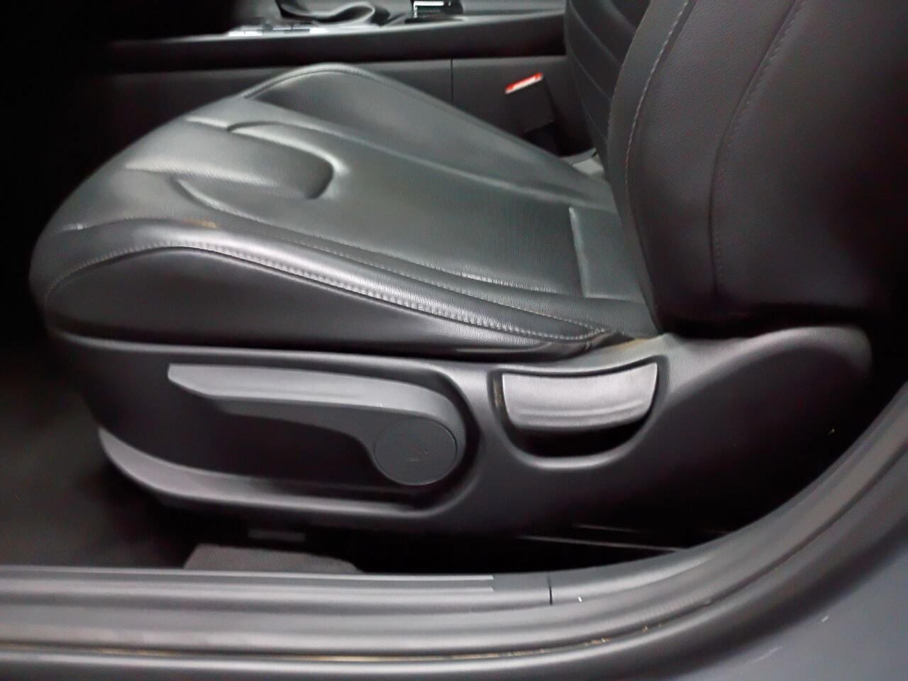 2025 Hyundai Elantra Hybrid Grey Blainville - photo #15