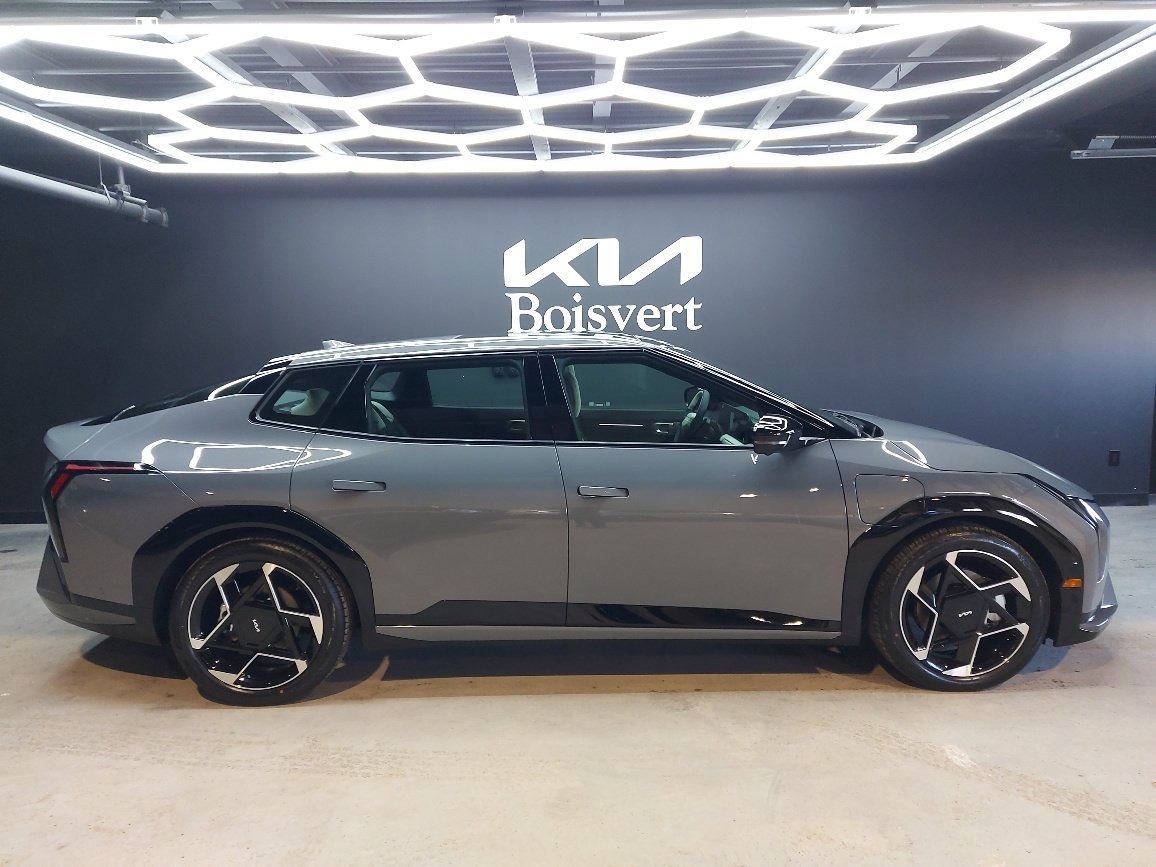 2026 Kia EV4 Shale Grey Blainville - photo #1